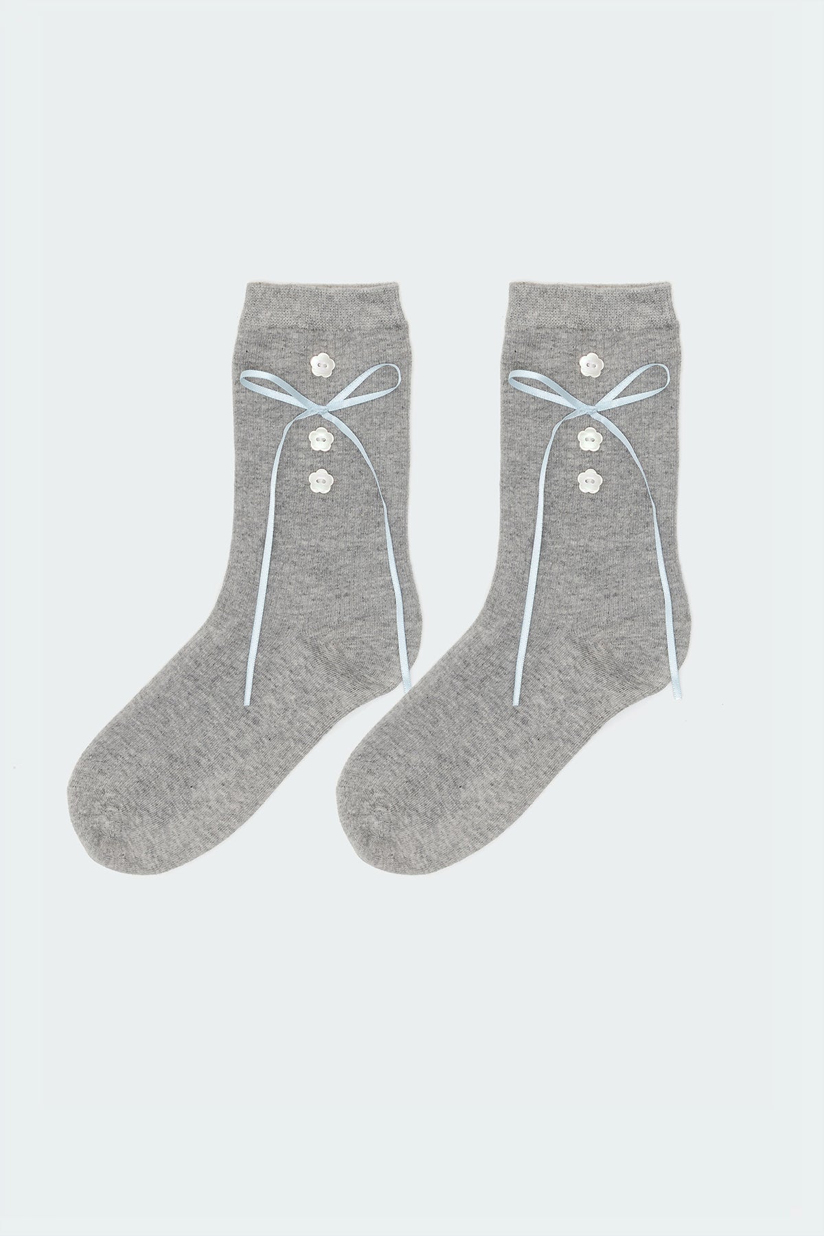 Ribbon & Flower Button Socks