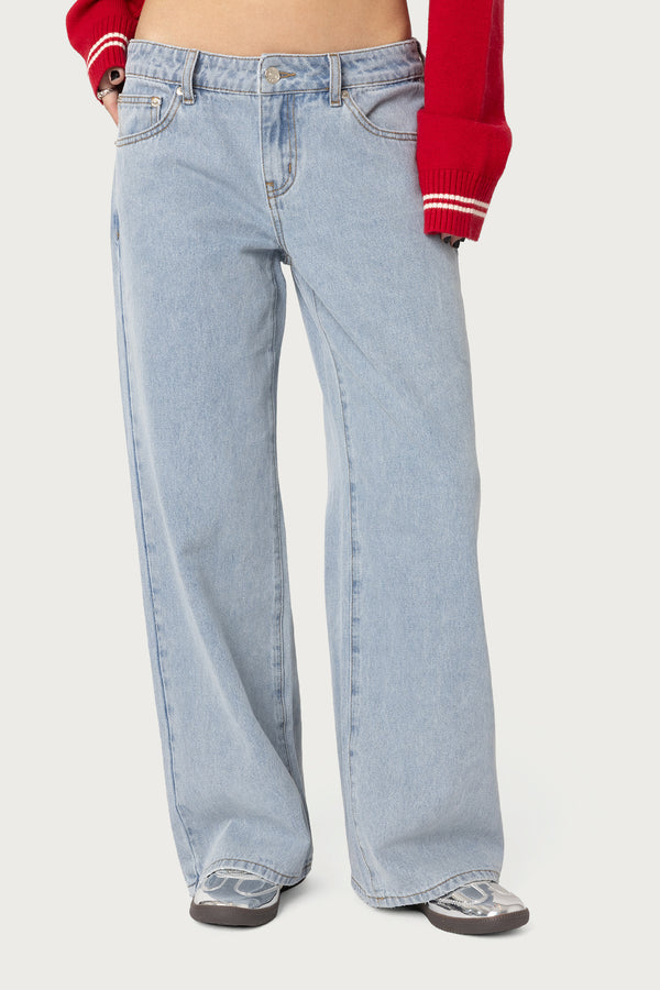 Petite Raelynn Washed Low Rise Baggy Jeans
