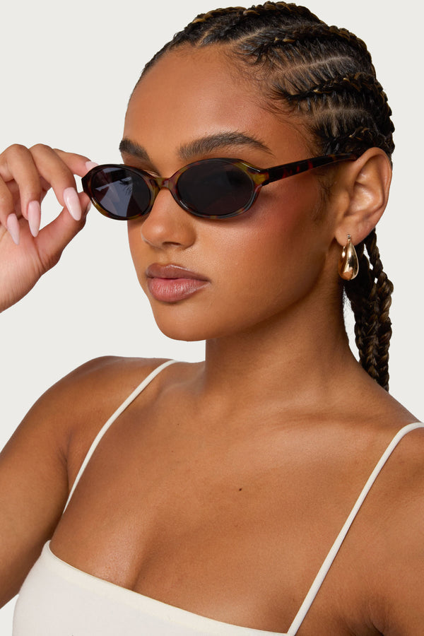 Clarke Oval Sunglasses
