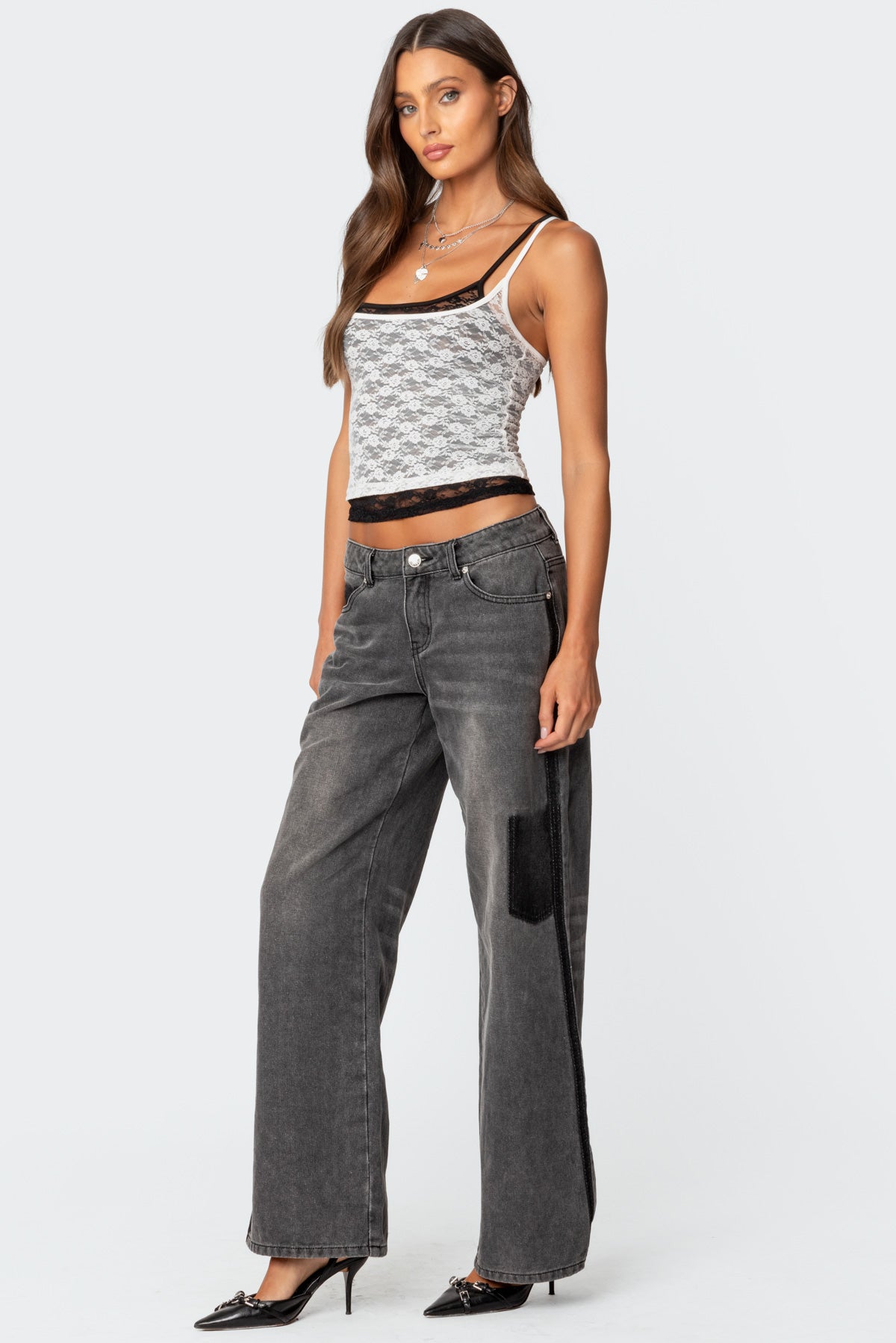 Contrast Pocket Washed Low Rise Baggy Jeans