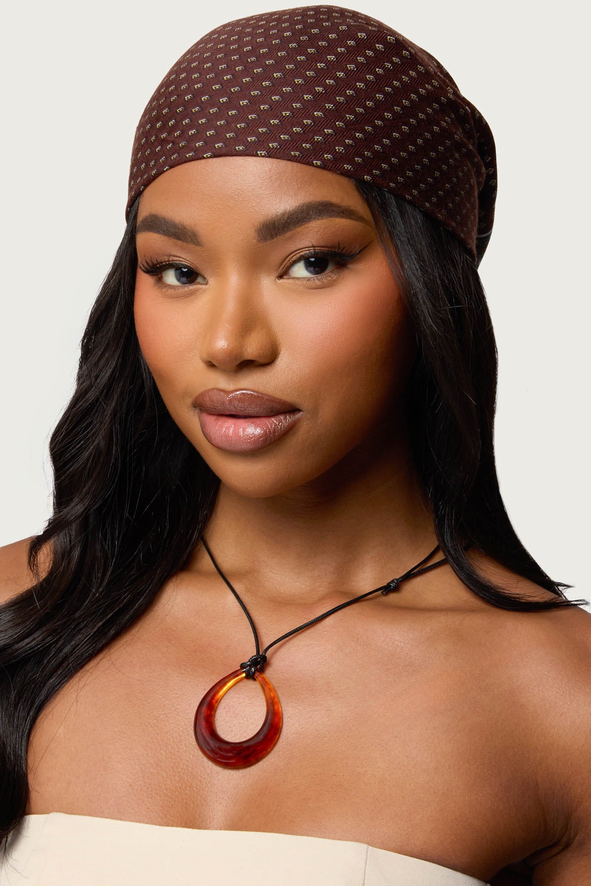 Oval Ring Cord Necklace