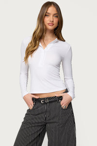 Jaelyn Ribbed Henley T Shirt