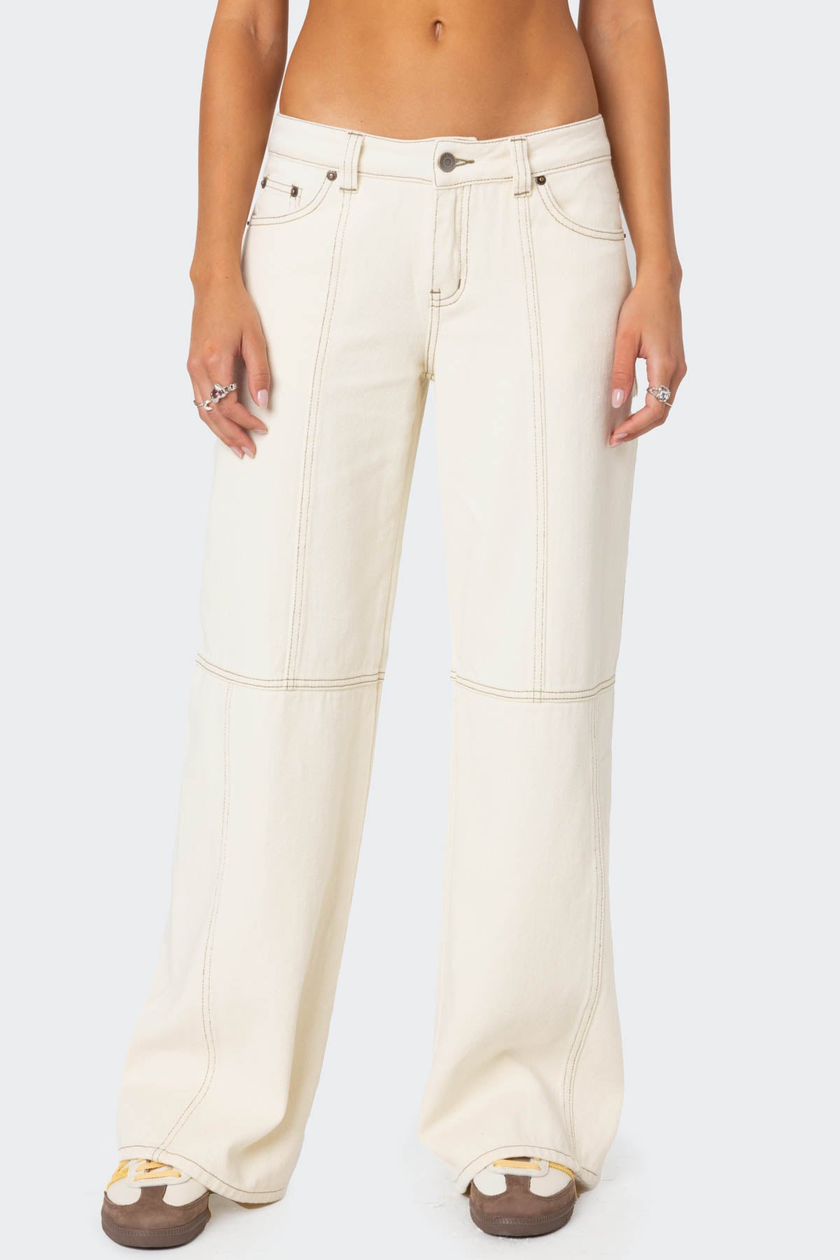 Contrast Stitch Low Rise Baggy Jeans