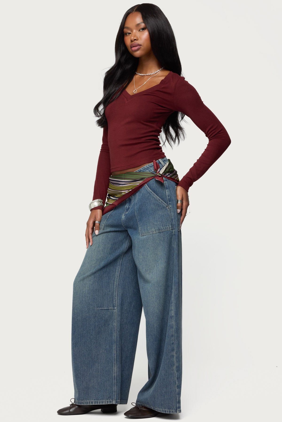 Larna V Neck Ribbed T Shirt