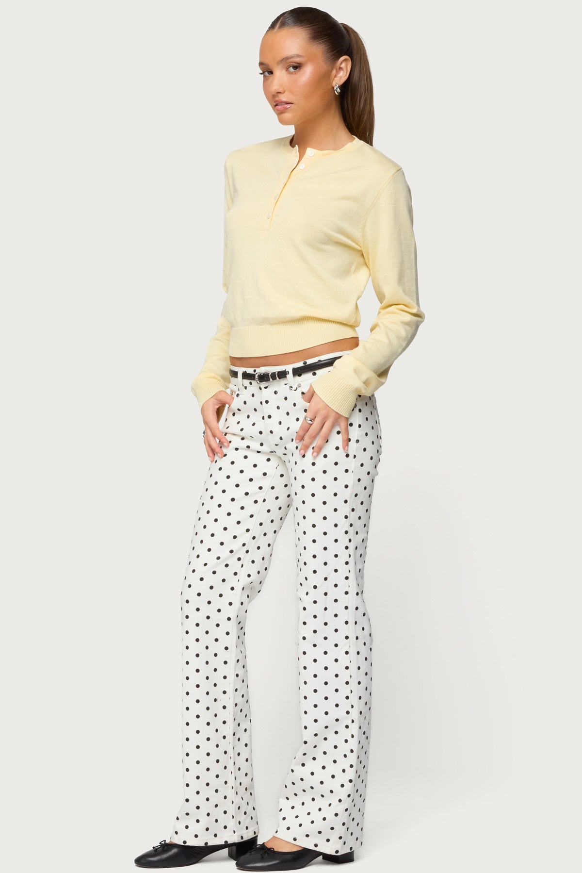 Yolana Henley Light Knit Sweater