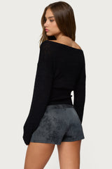 Tezi Boat Neck Light Knit Top