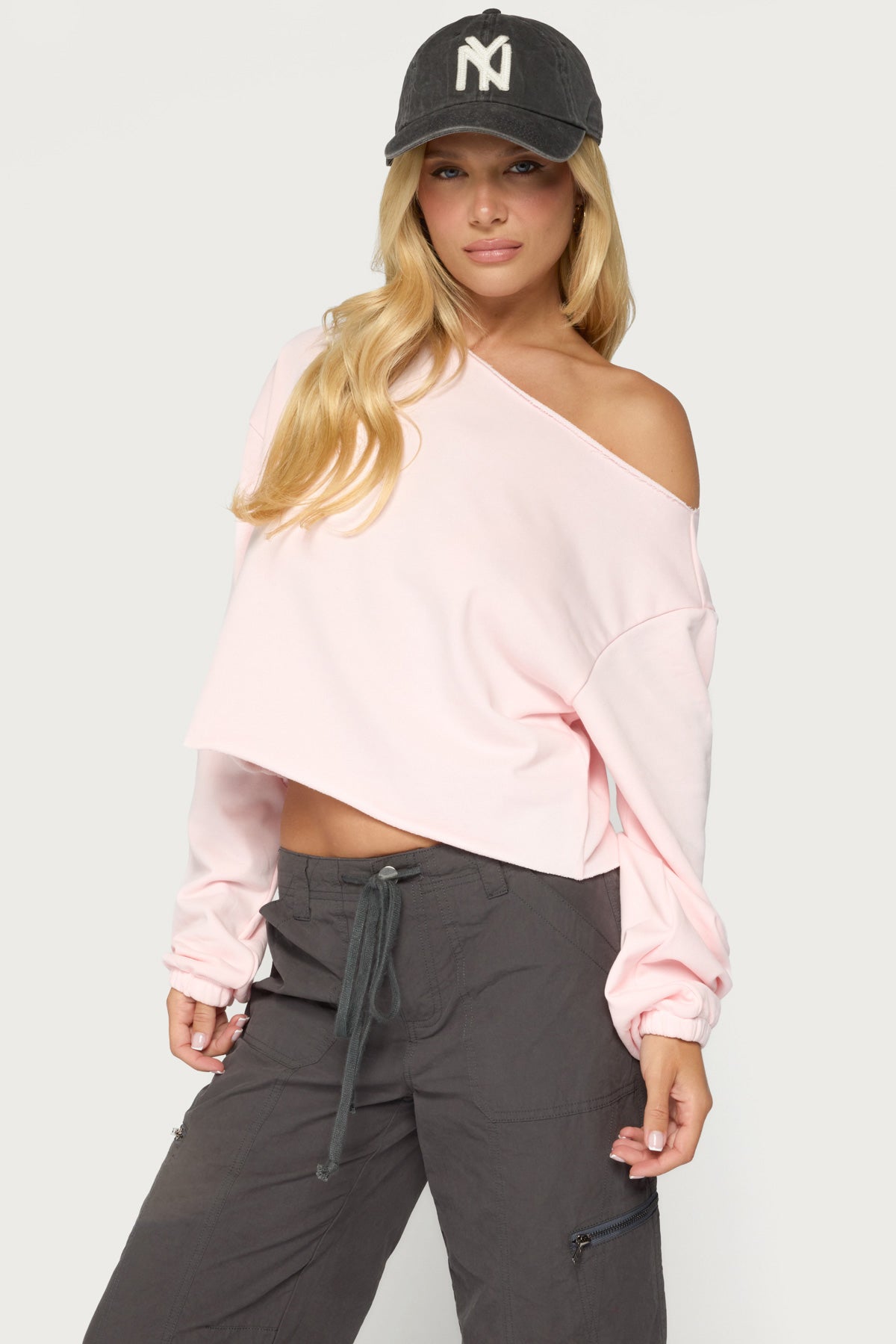 Aveline Off Shoulder Light Sweatshirt