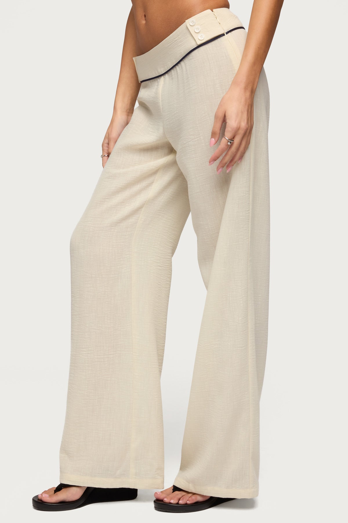 Dorine Contrast Woven Pants