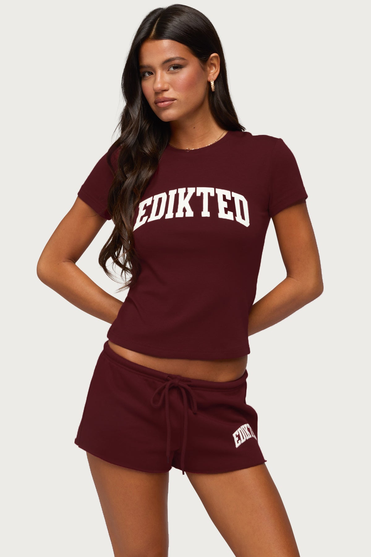 Sporty Babe Edikted T Shirt