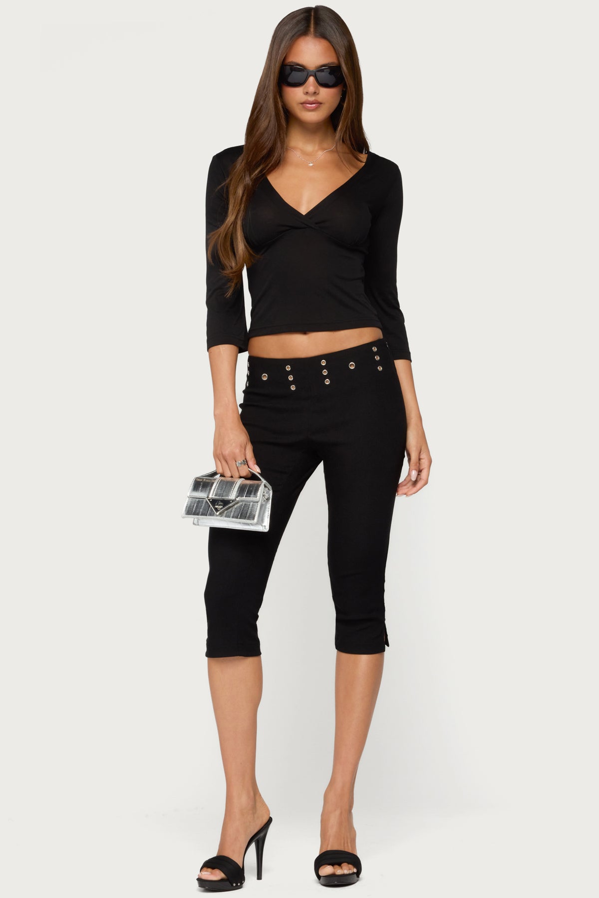 Mar V Neck Three-Quarter Sleeve Top