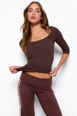 Desi Scoop Neck Quarter Sleeve Top