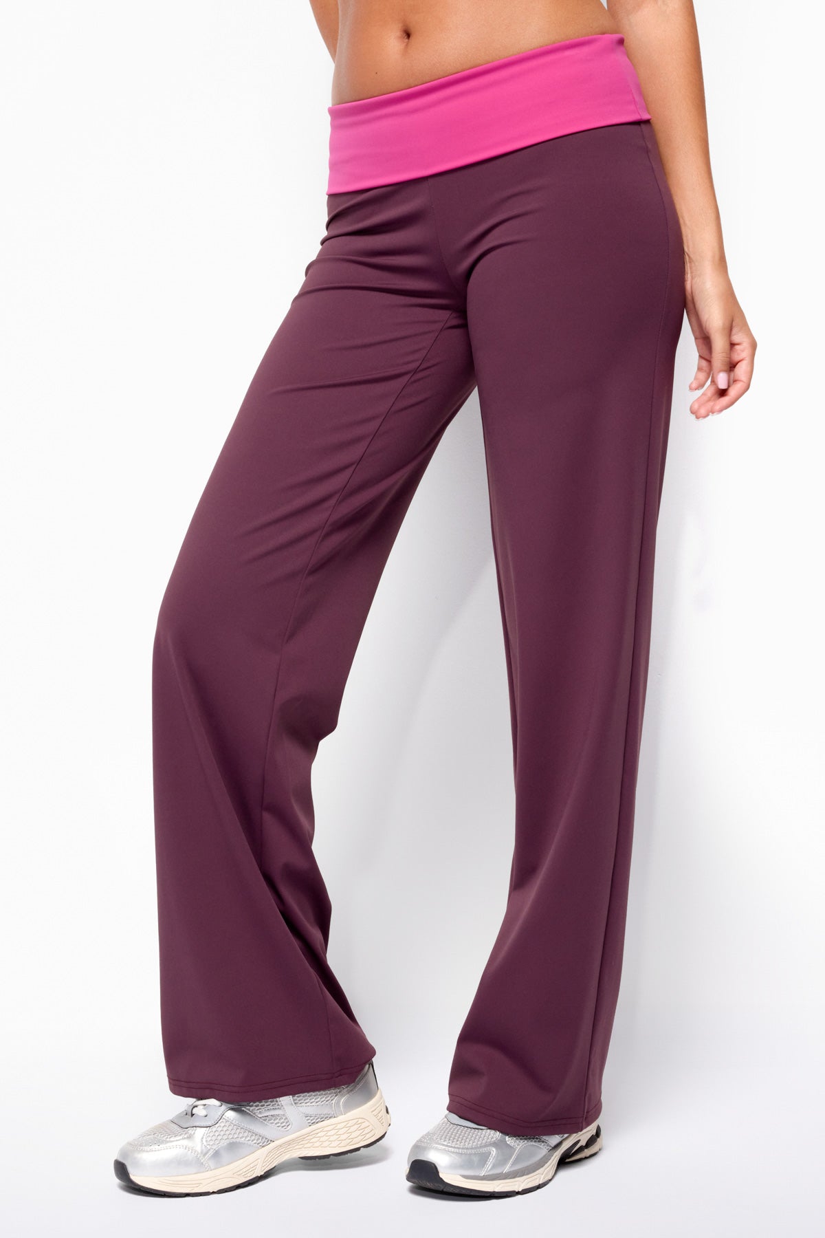 Dayna Contrast Foldover Straight Leg Pants