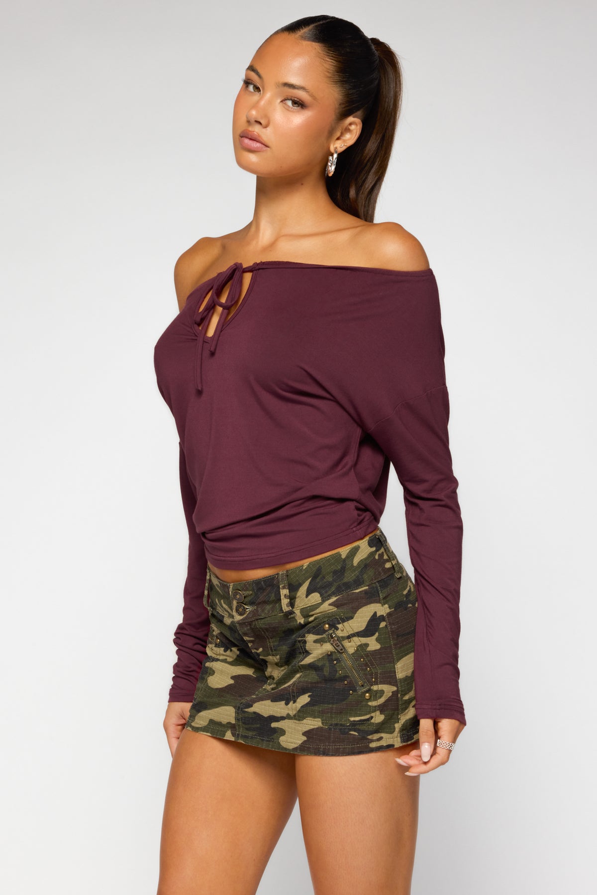 Idie Off Shoulder Long Sleeve Keyhole Top