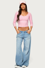 Lakia V Neck Three-Quarter Sleeve Top