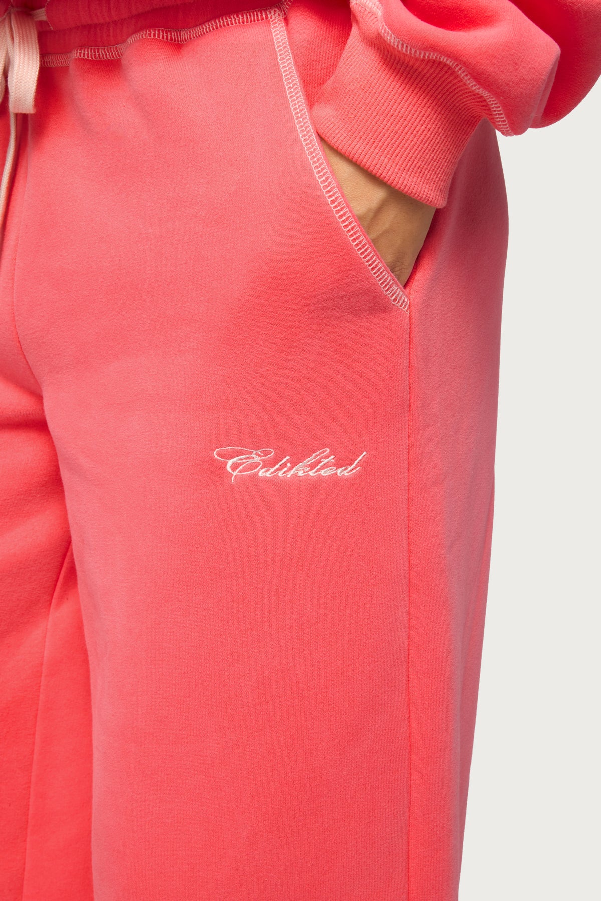 Edikted Behavior Wide Leg Sweatpants
