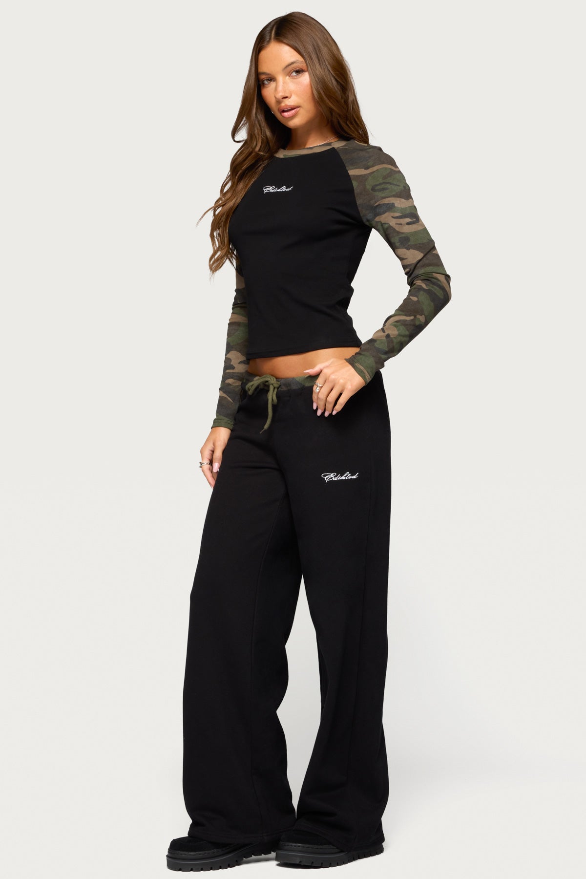 Taye Camo Waistband Sweatpants