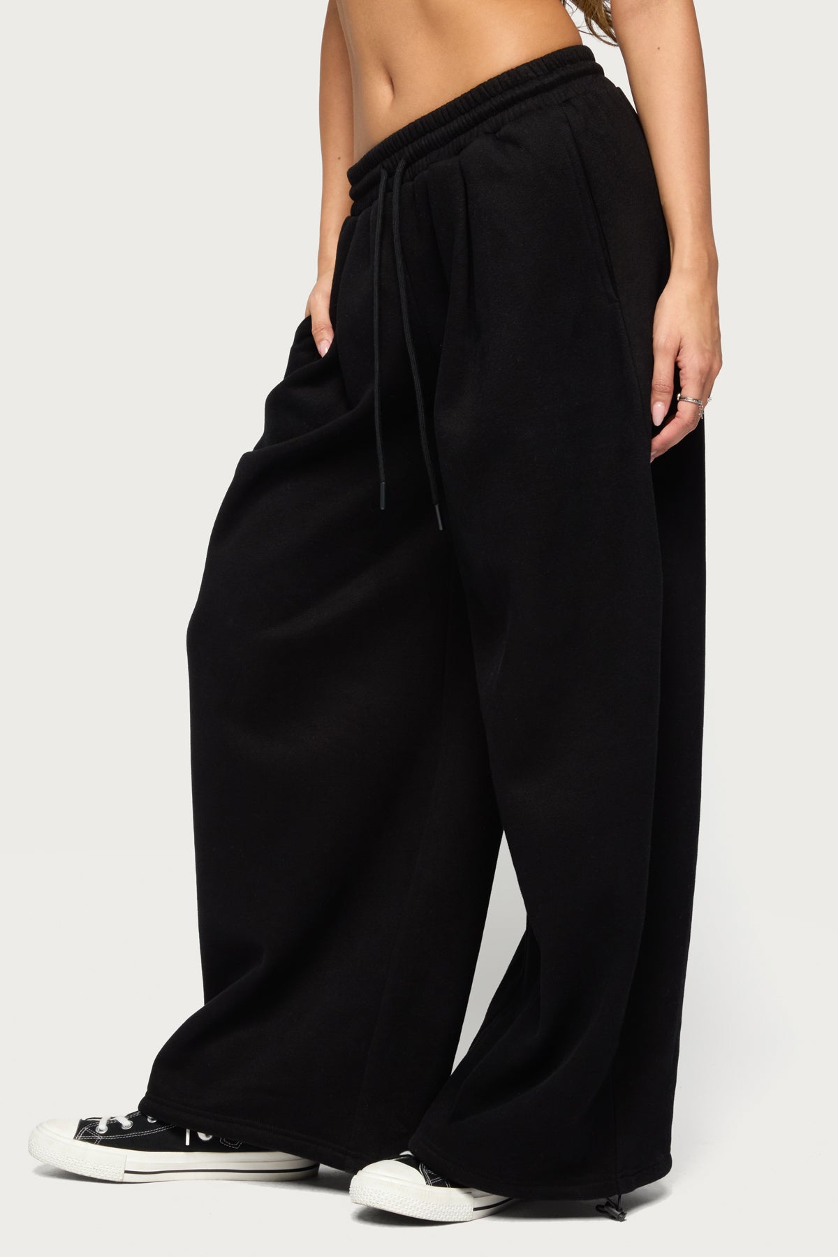 Brody Wide Leg Pleated Sweatpants