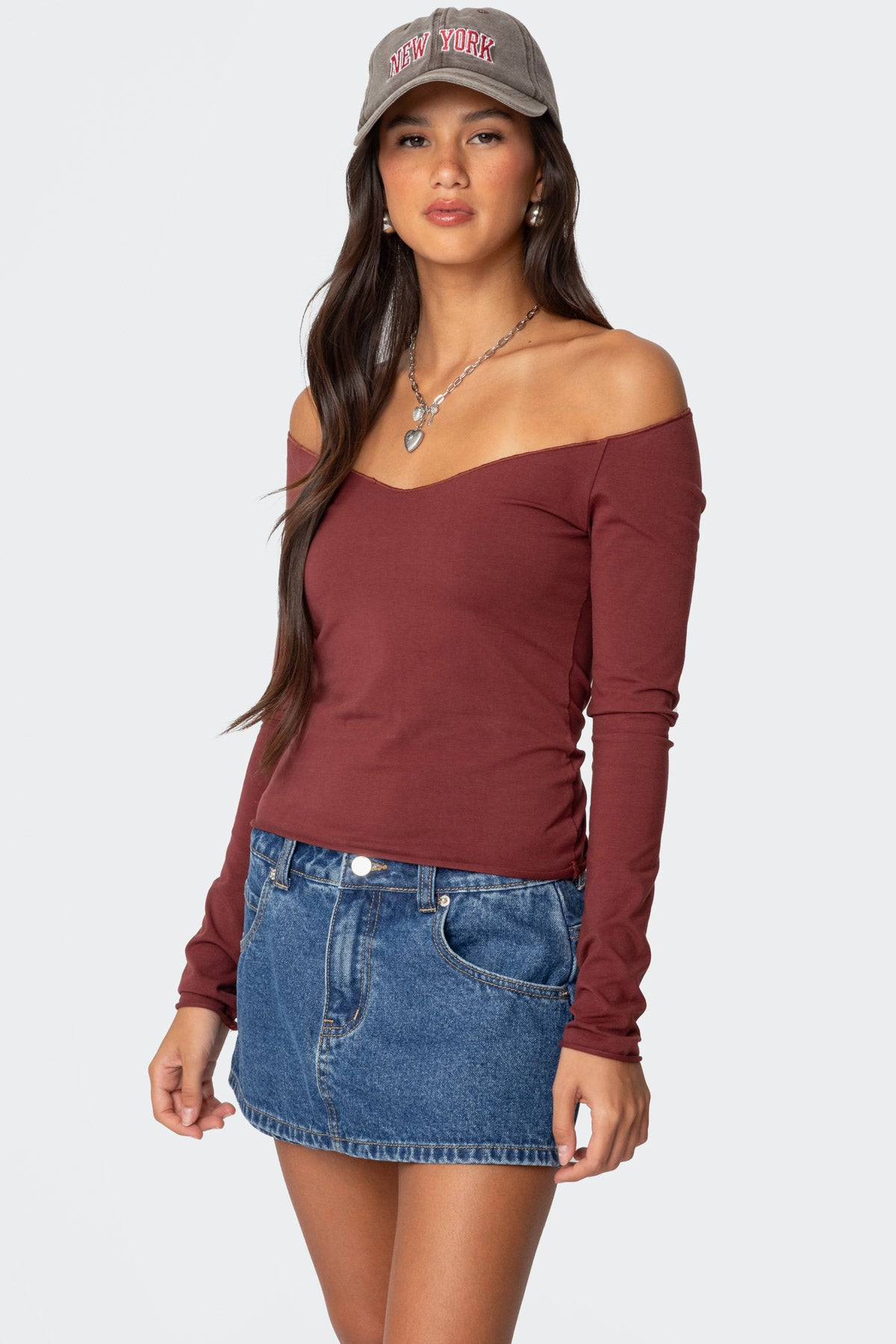 Nattie Off Shoulder V Neck Top