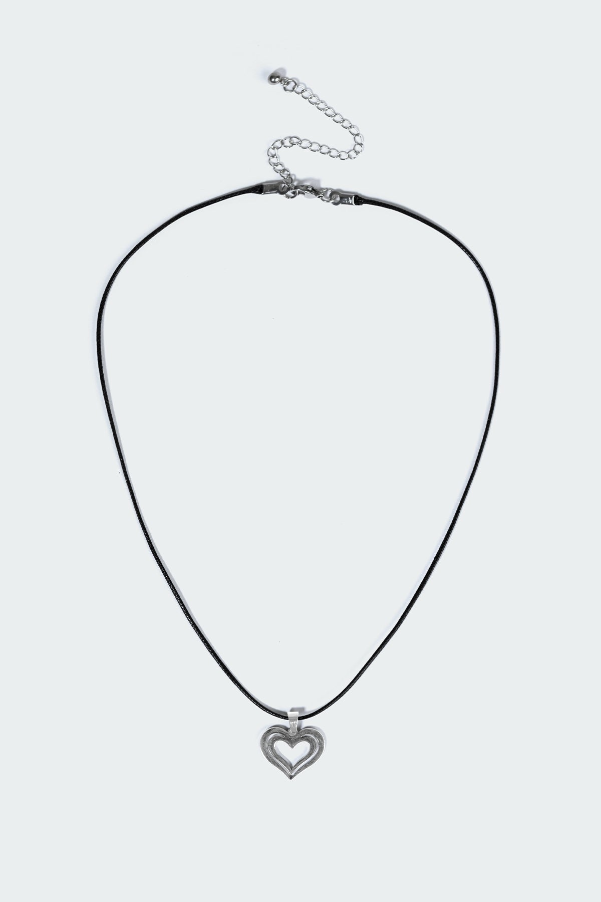 Retro Heart Cord Necklace