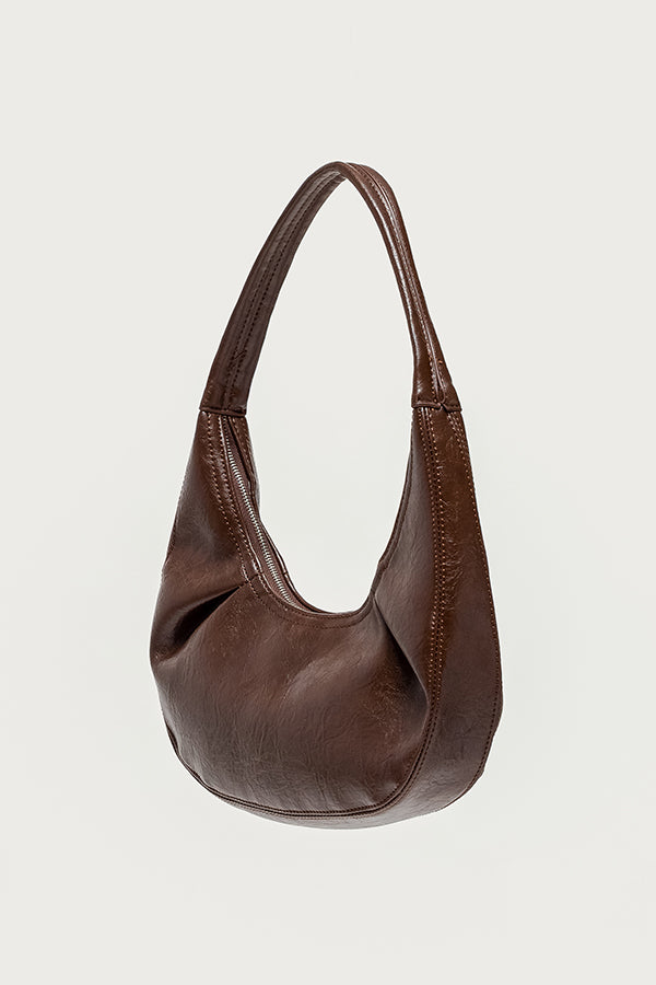 So Chic Faux Leather Shoulder Bag