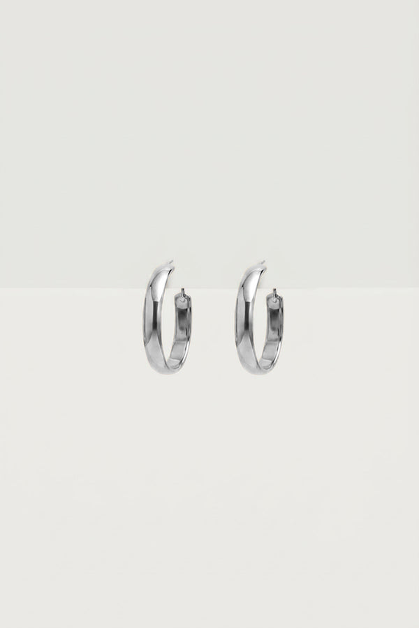 Willa Huggy Hoop Earrings