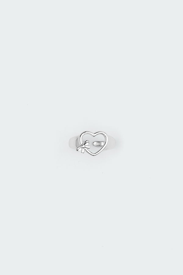 Bowed Heart Ring