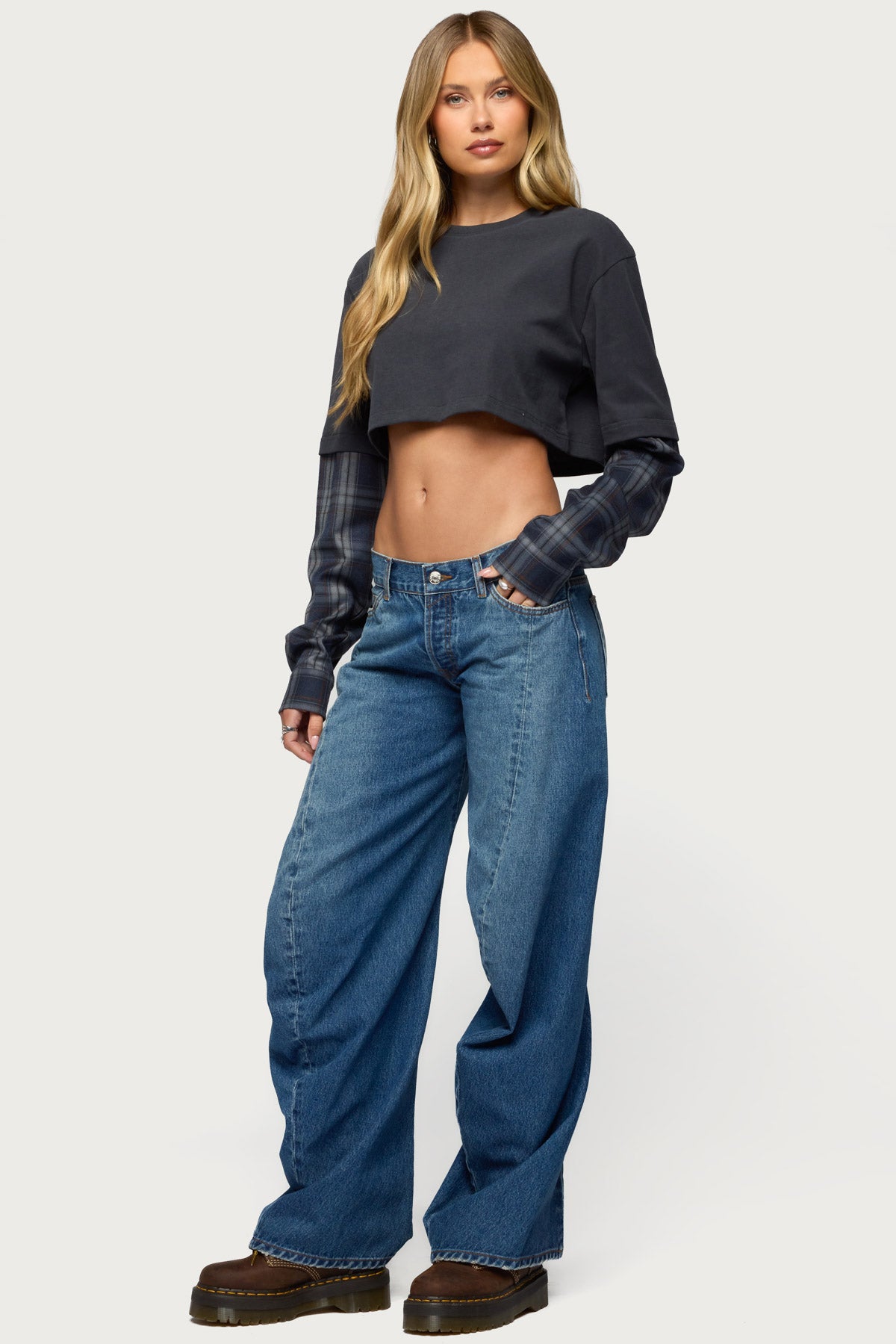Maiah Low Rise Barrel Jeans