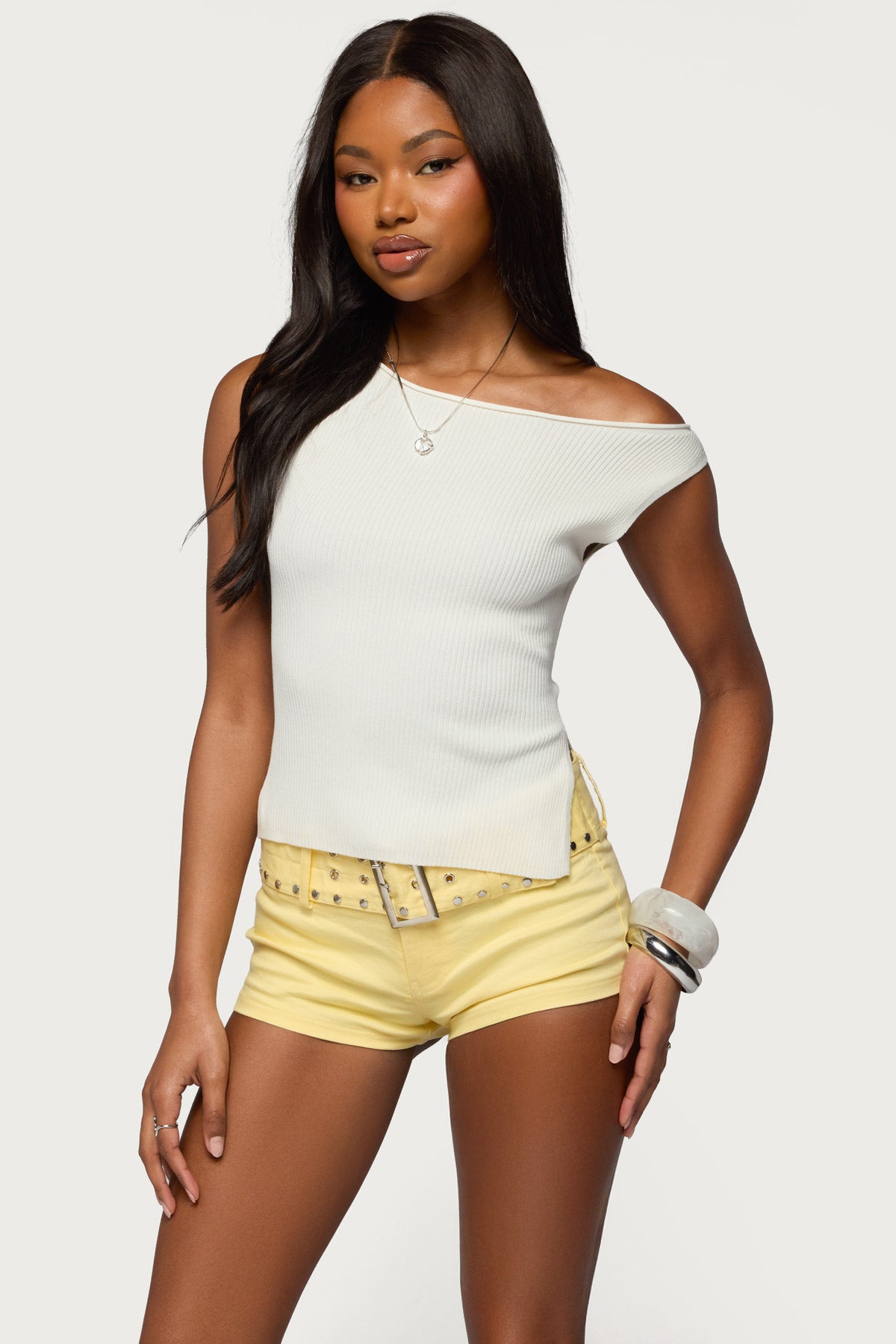 Myrah Asymmetric Off Shoulder Ribbed Knit Top – edikted