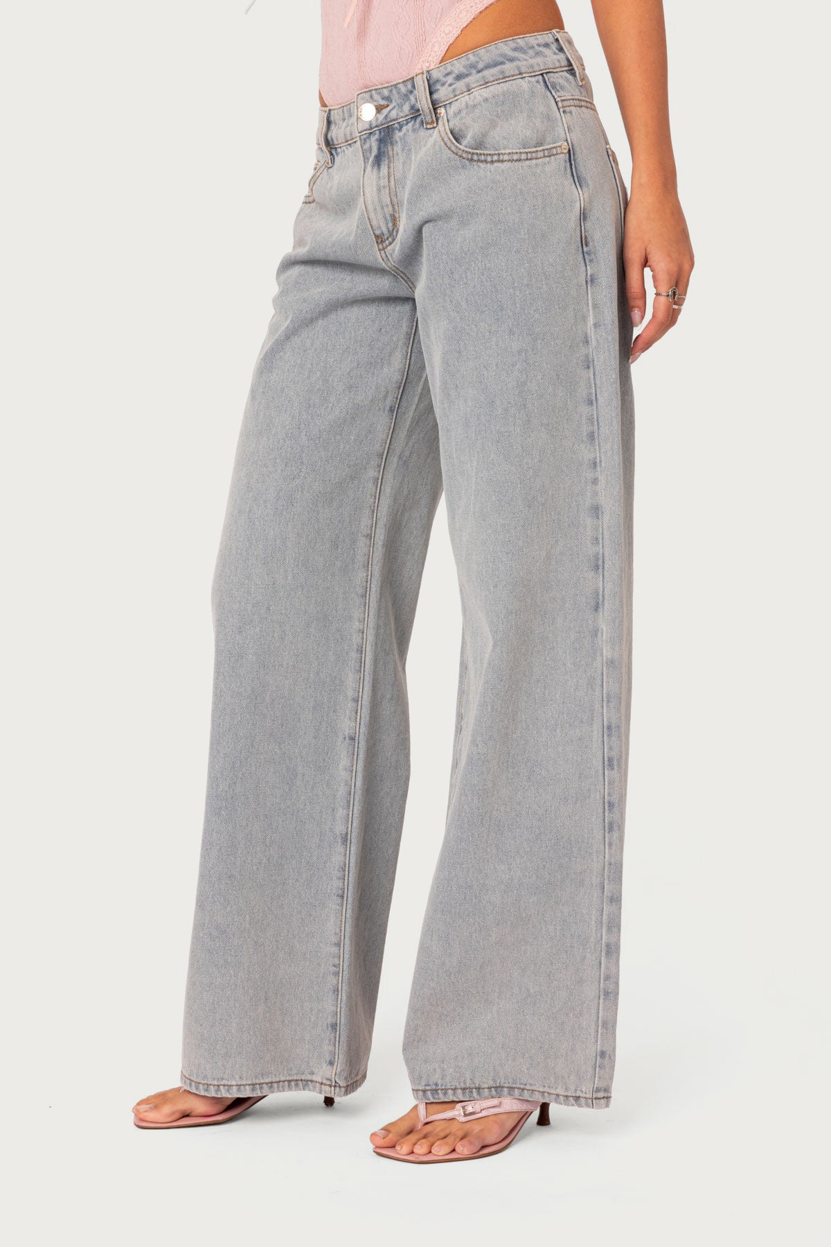Bow Pocket Low Rise Baggy Jeans