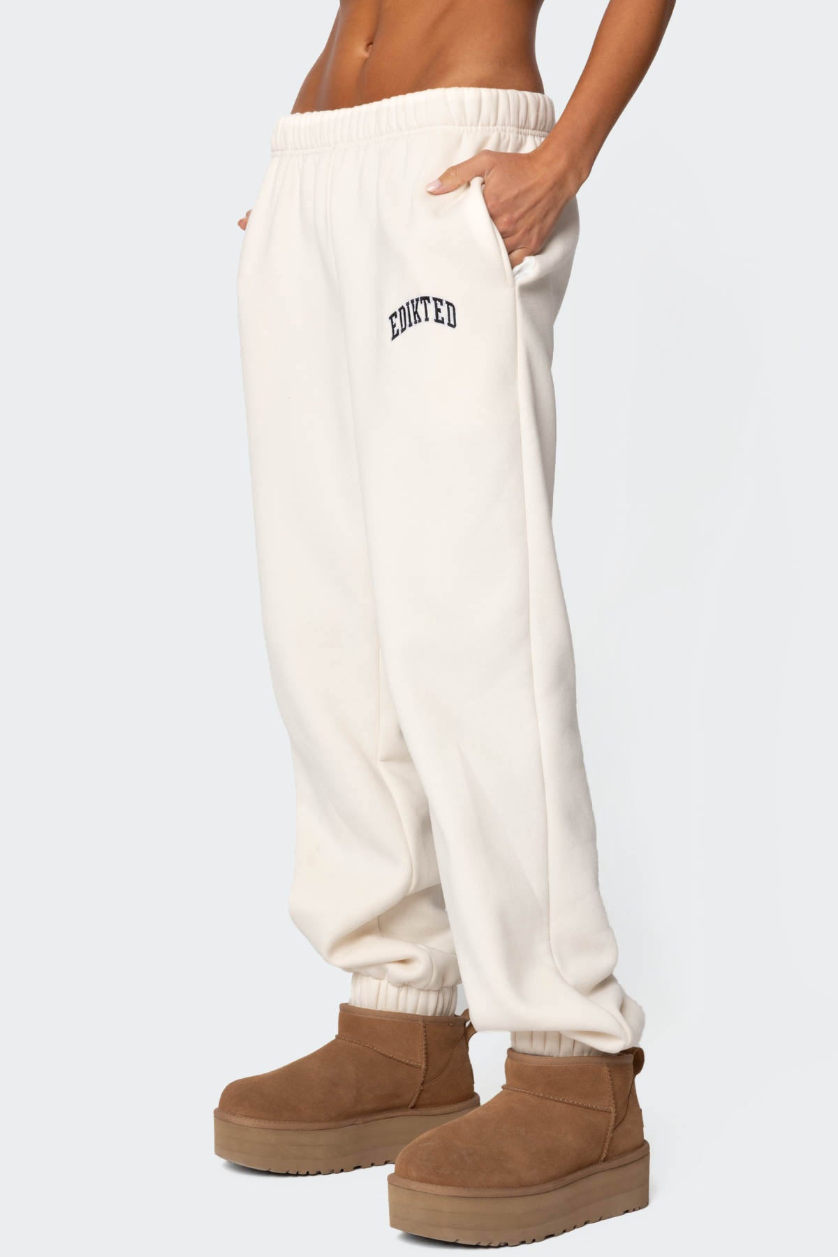 Edikted Babe Oversized Sweatpants