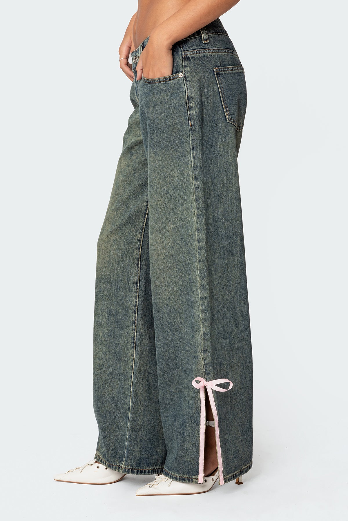 Bow Slitted Vitange Washed Jeans