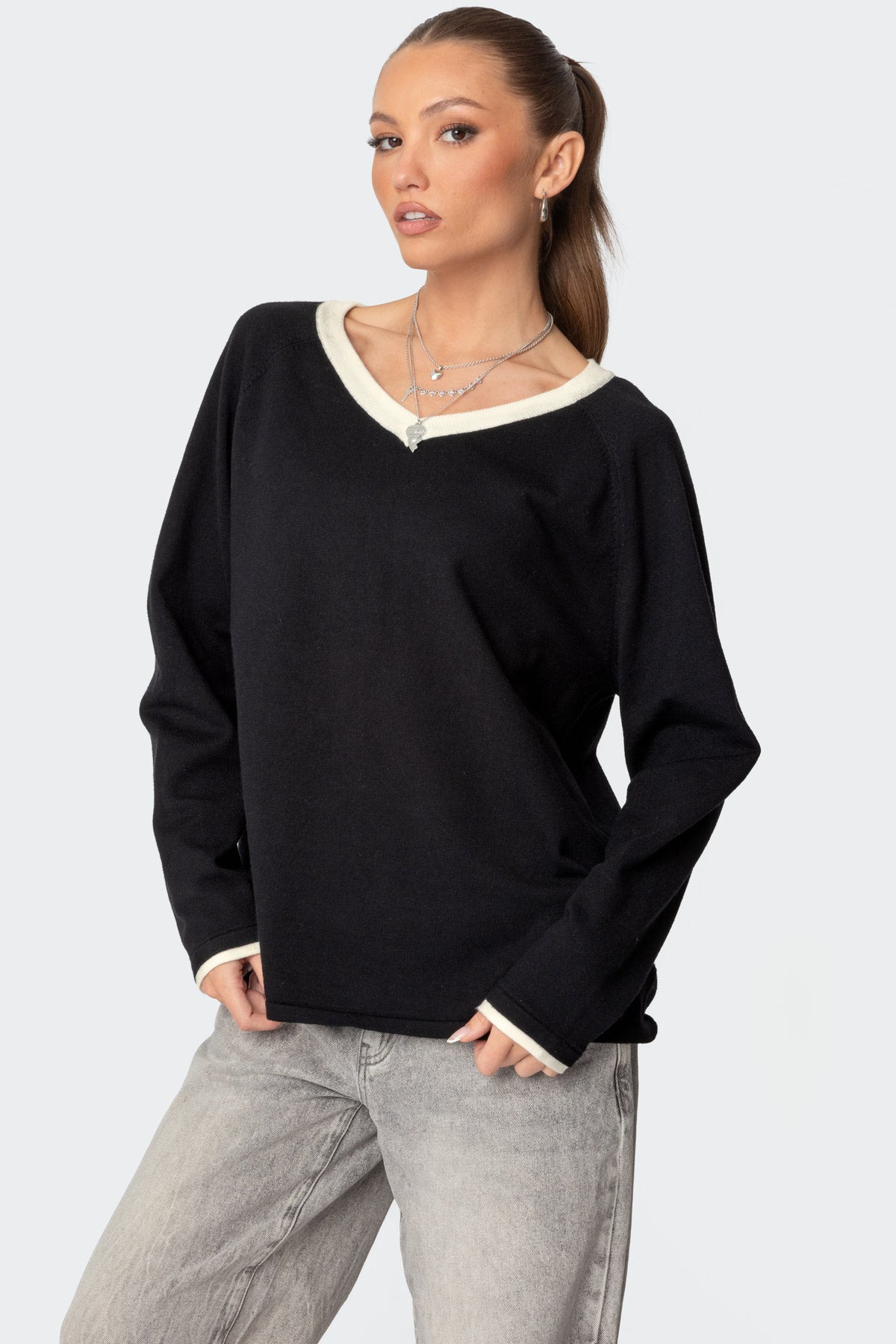 Contrast V Neck Knit Sweater