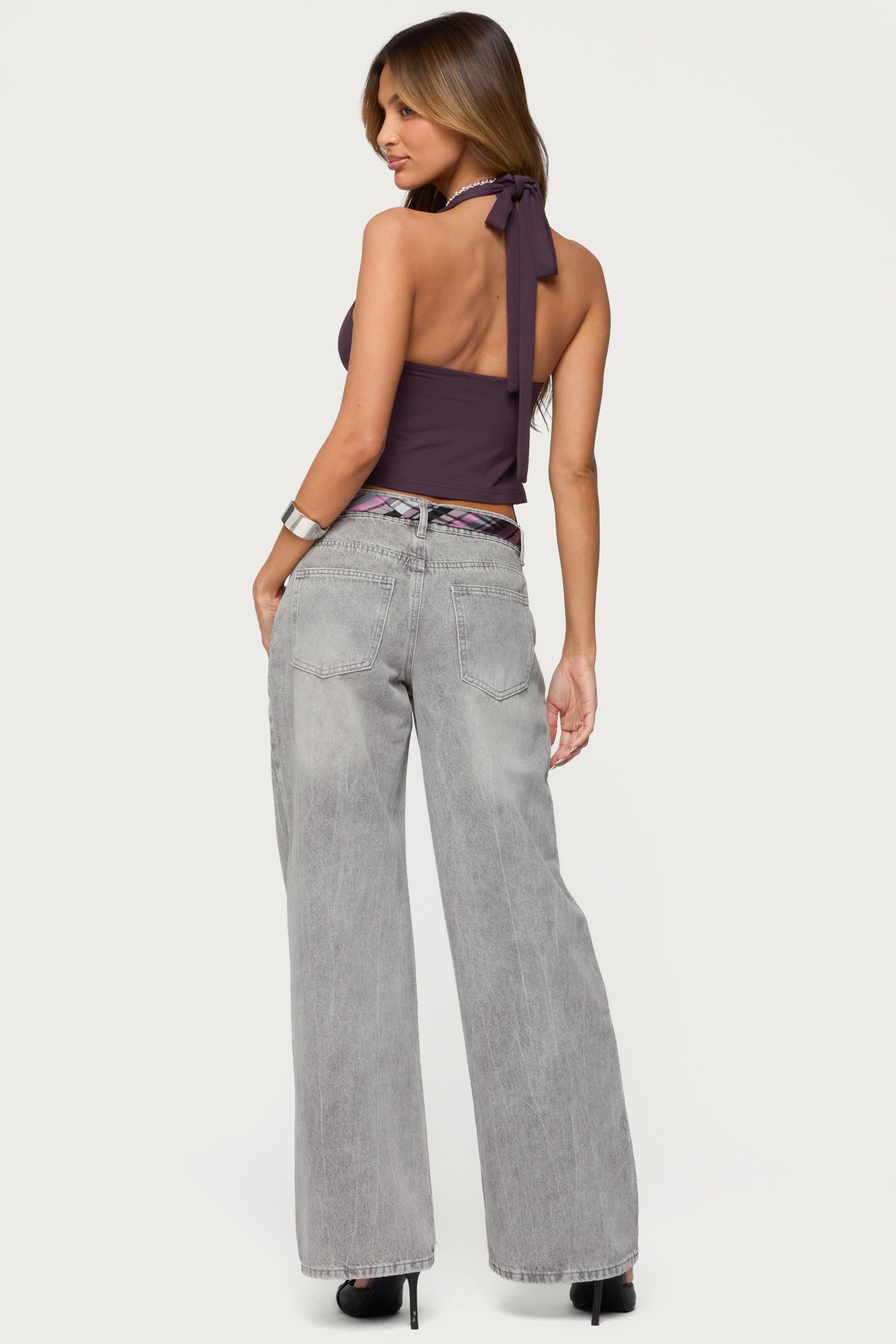 Prima Twisted Split Front Halter Top – edikted