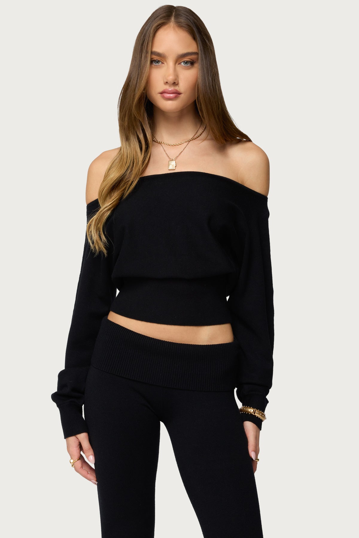 Skyla Off Shoulder Knit Sweater – edikted