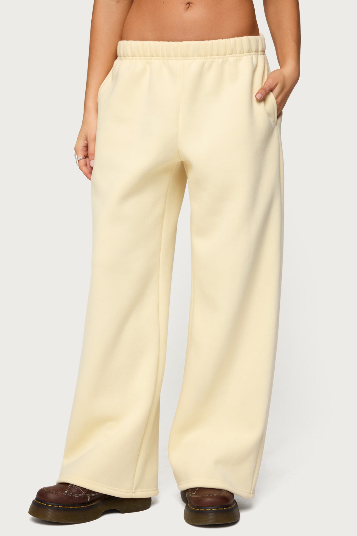 Jaylie Edikted Wide Leg Sweatpants