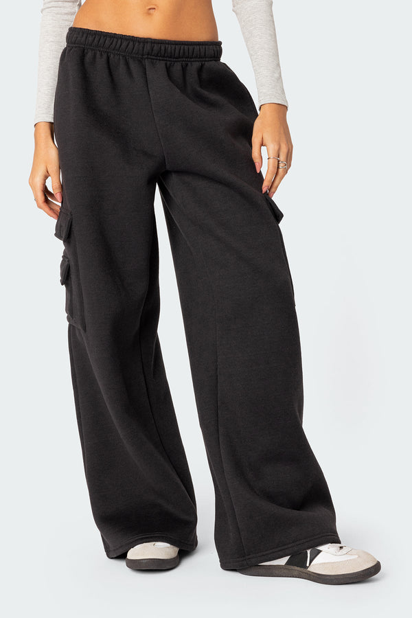 Wide Leg Cargo Sweatpants