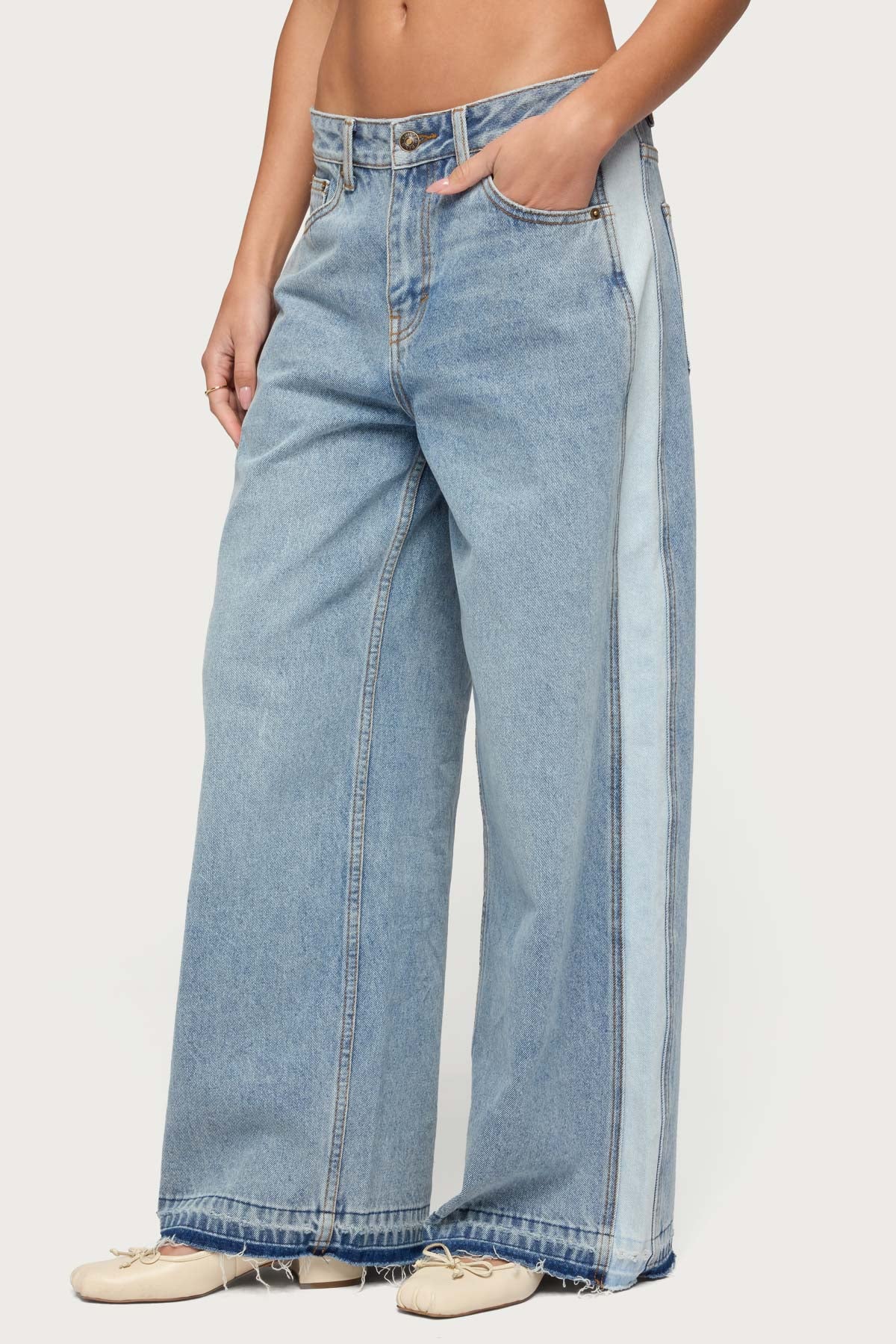 Cailin Contrast Panel Low Rise Baggy Jeans