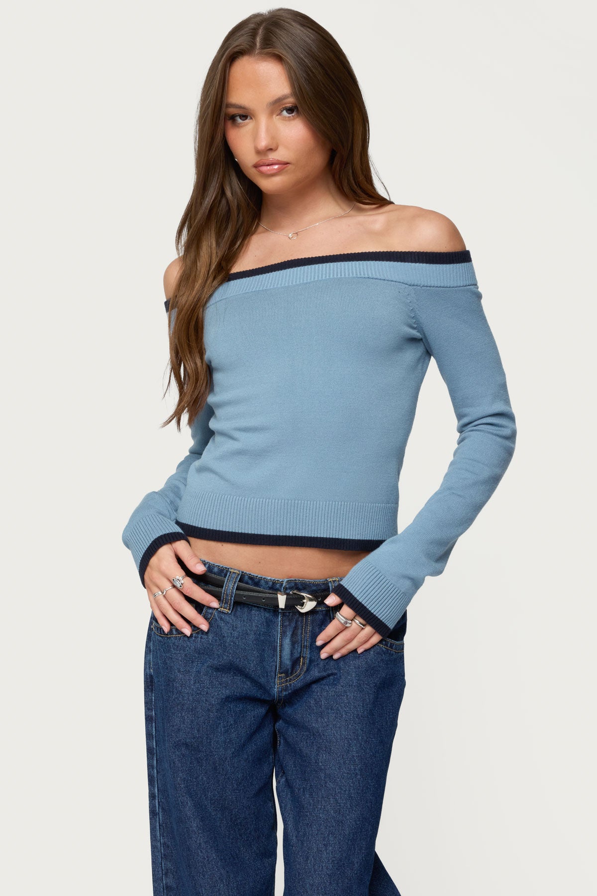Kezzie Contrast Off Shoulder Knit Top – edikted