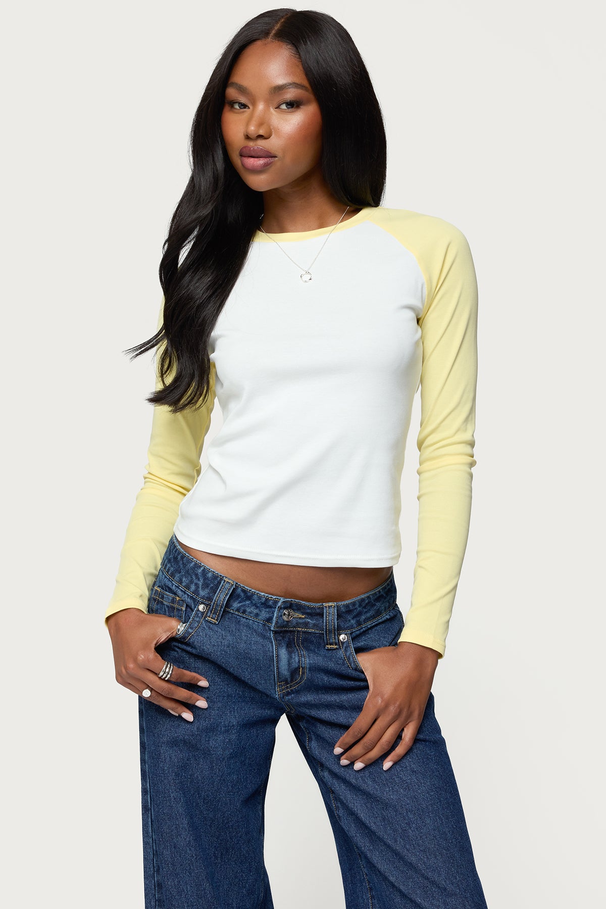 Tommi Raglan Long Sleeve T Shirt – edikted