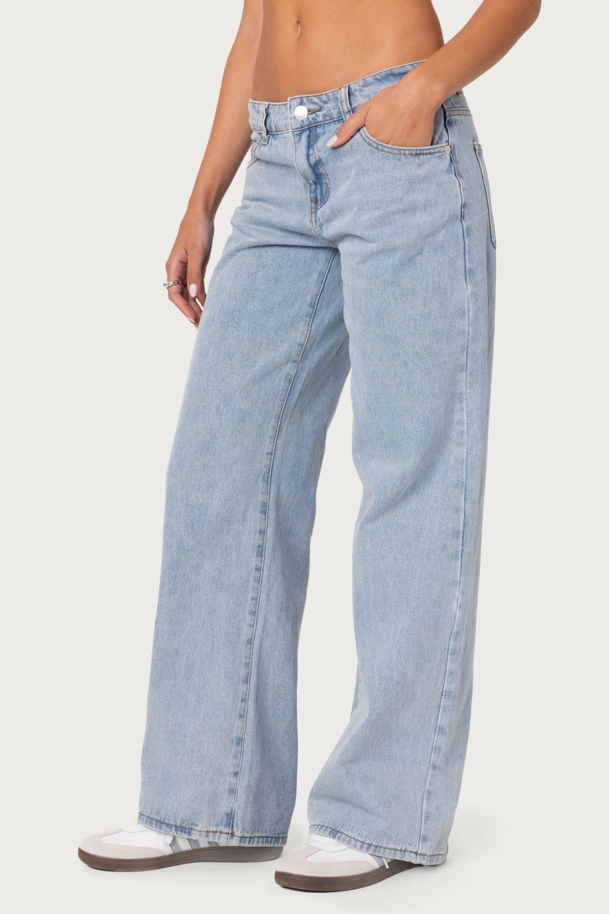 Raelynn Washed Low Rise Baggy Jeans