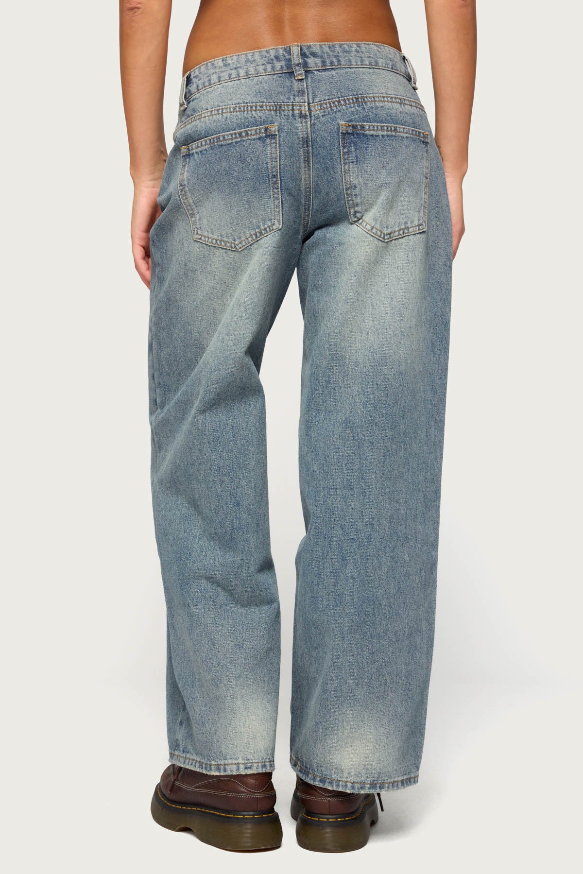 Petite Raelynn Washed Low Rise Baggy Jeans