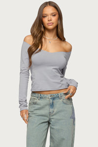 Nattie Off Shoulder V Neck Top