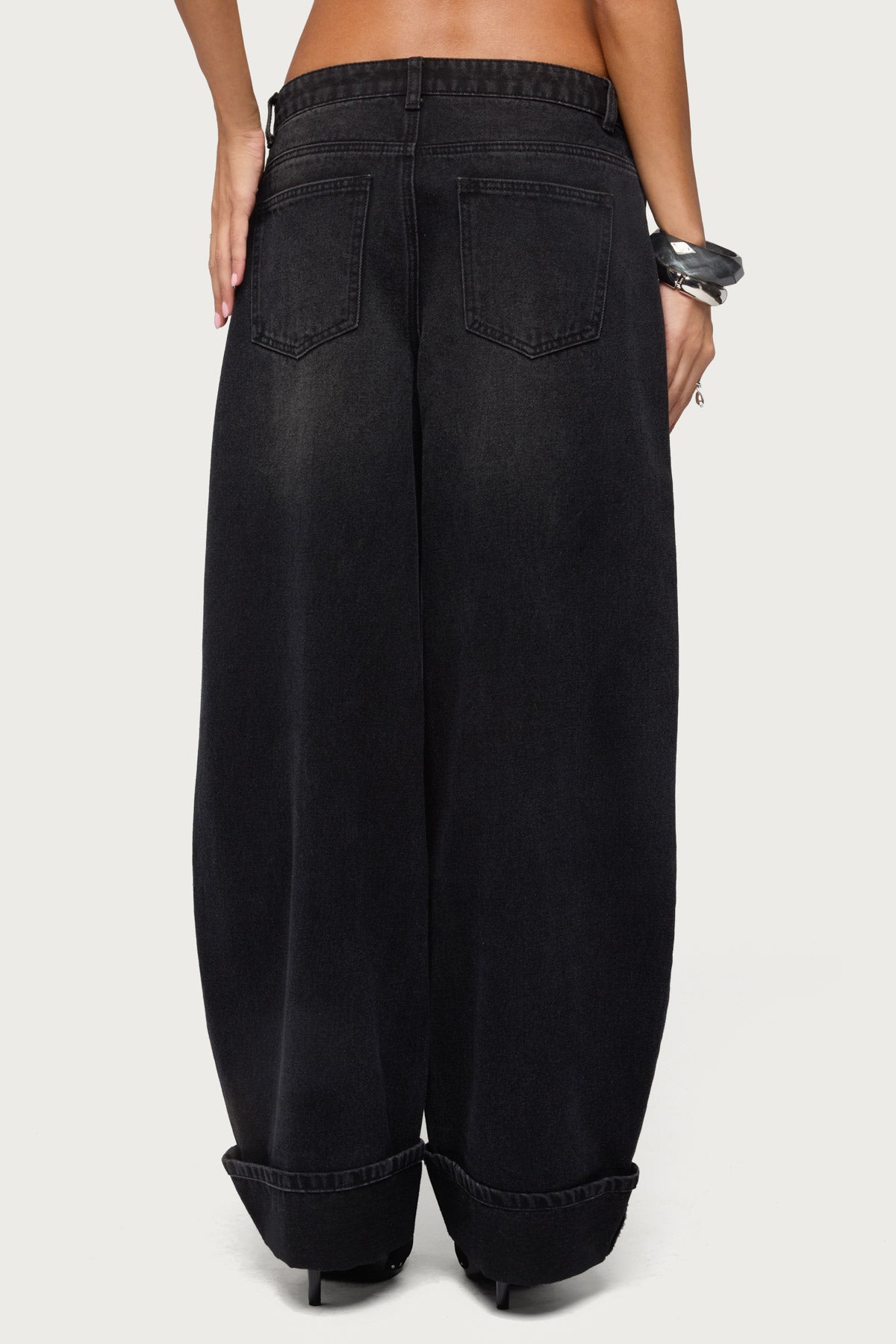 Kella Low Rise Baggy Jeans
