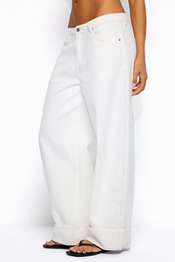 Kella Low Rise Baggy Jeans