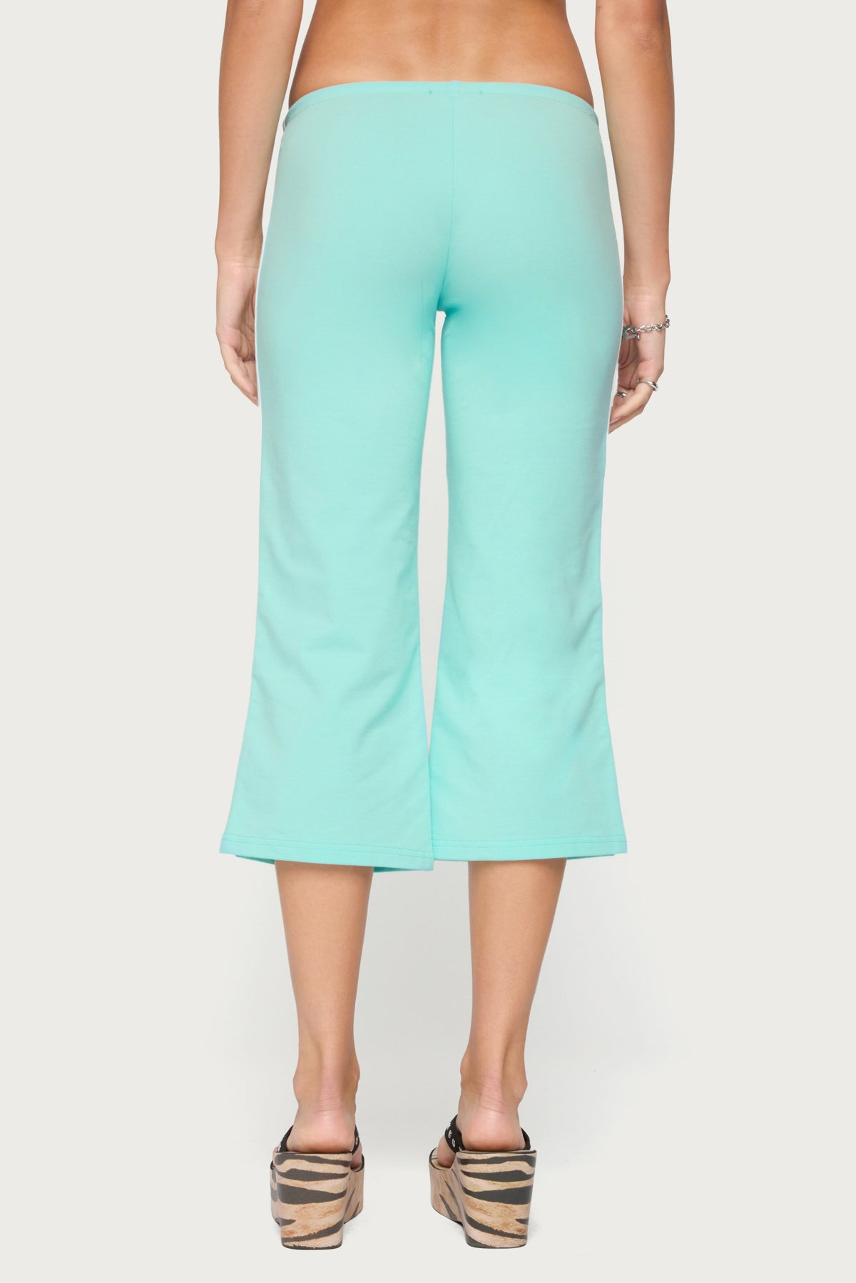 Milene Contrast French Terry Capri Pants
