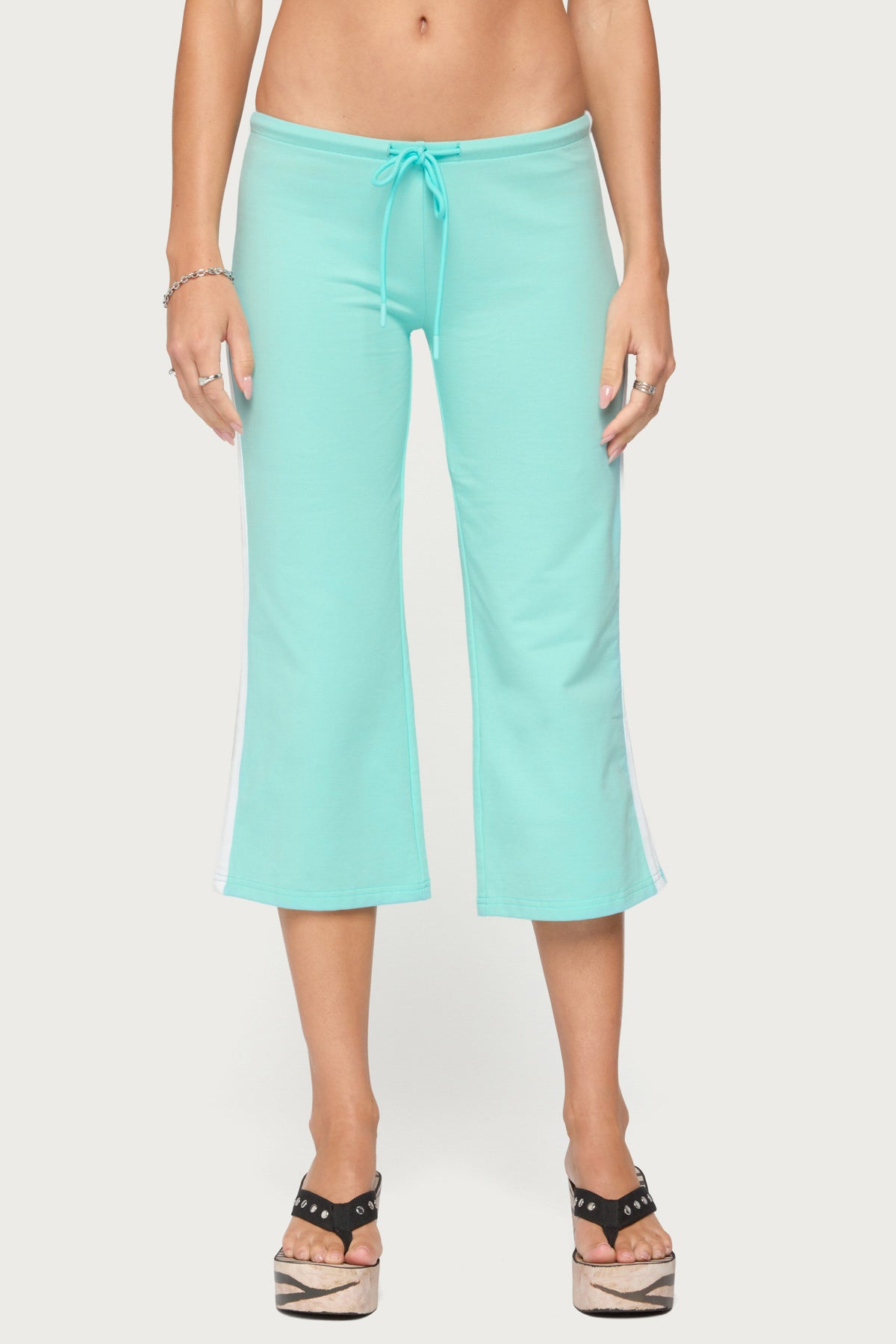 Milene Contrast French Terry Capri Pants