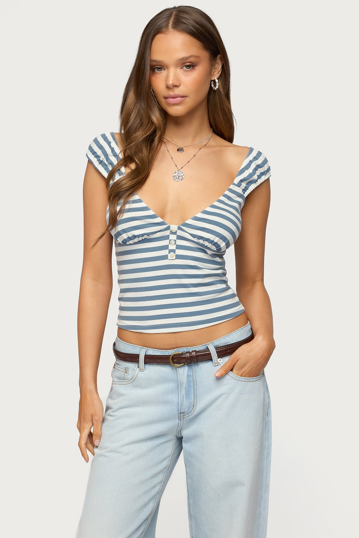 Aina Striped V Neck Henley Top – edikted