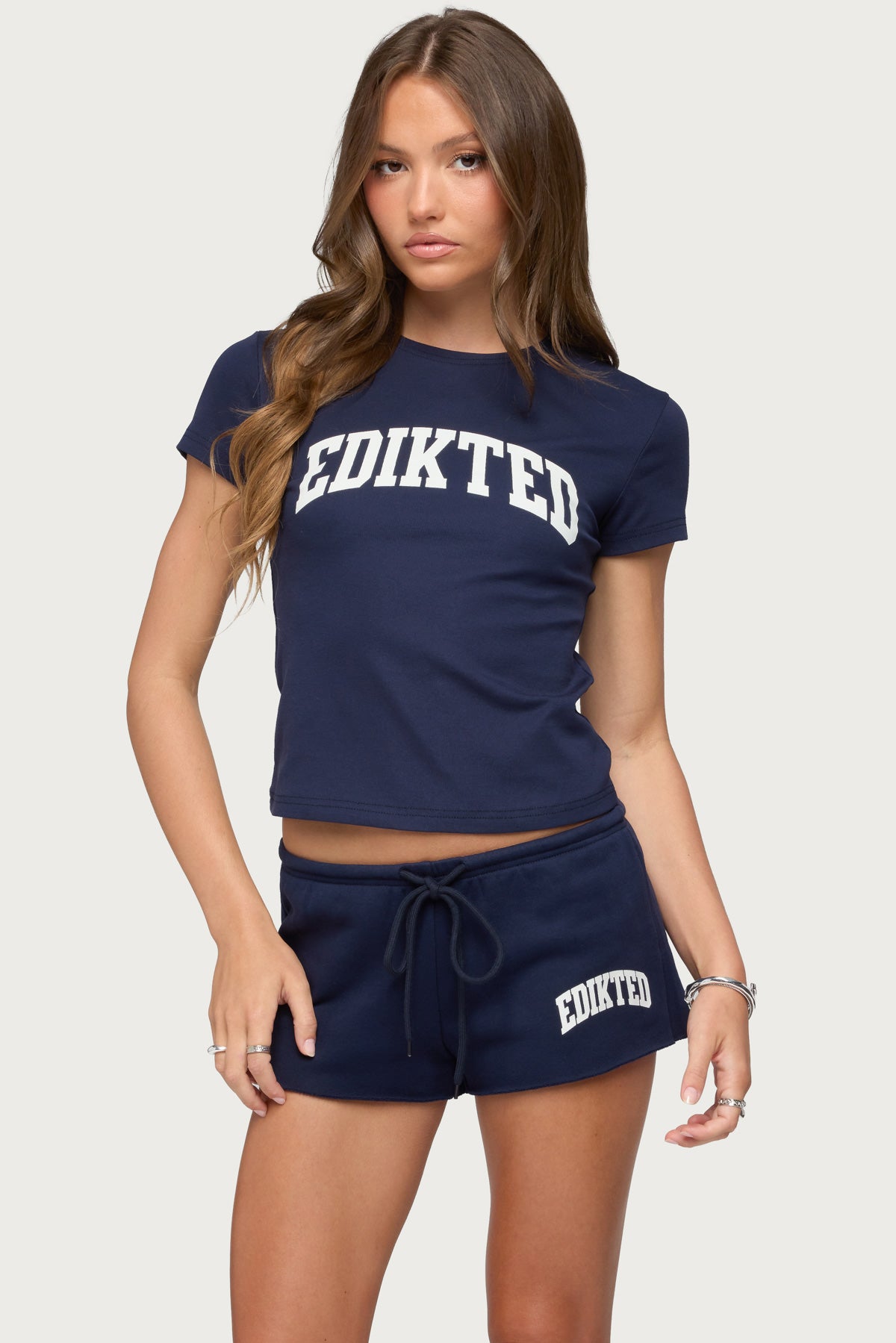 Sporty Babe Edikted T Shirt – edikted