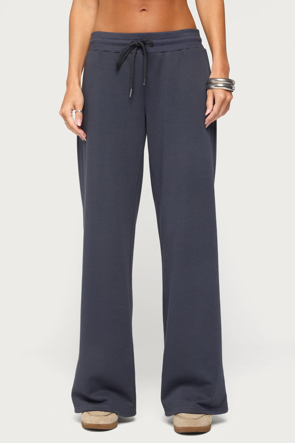 Paeva Low Rise Sweatpants