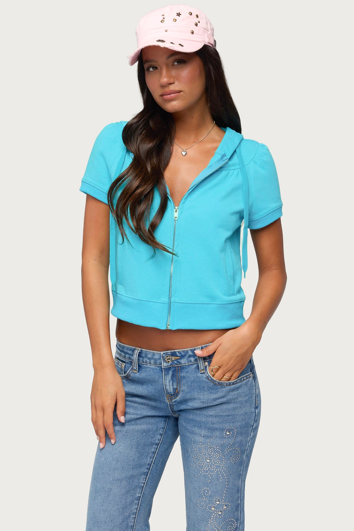 Daisi Short Sleeve Hoodie Top – edikted